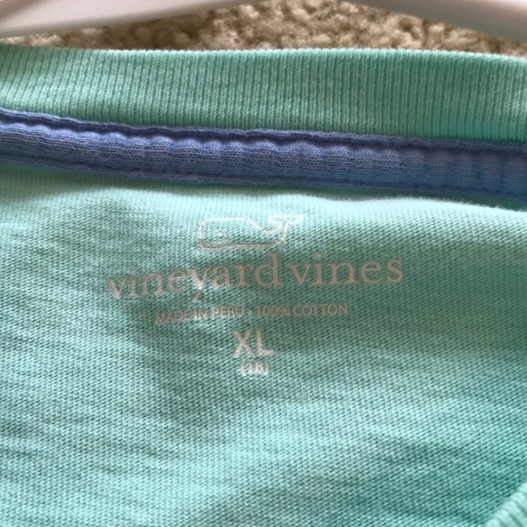 Vineyard Vines Long Sleeve - Picture 2 of 3